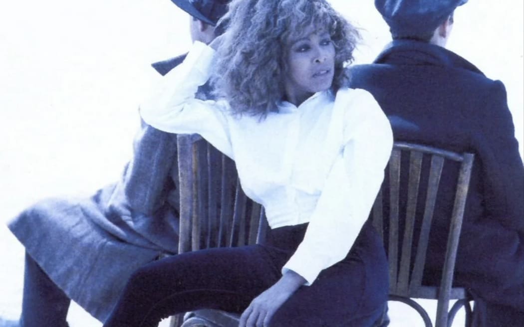 Album cover, Tina Turner, Foreign Affair