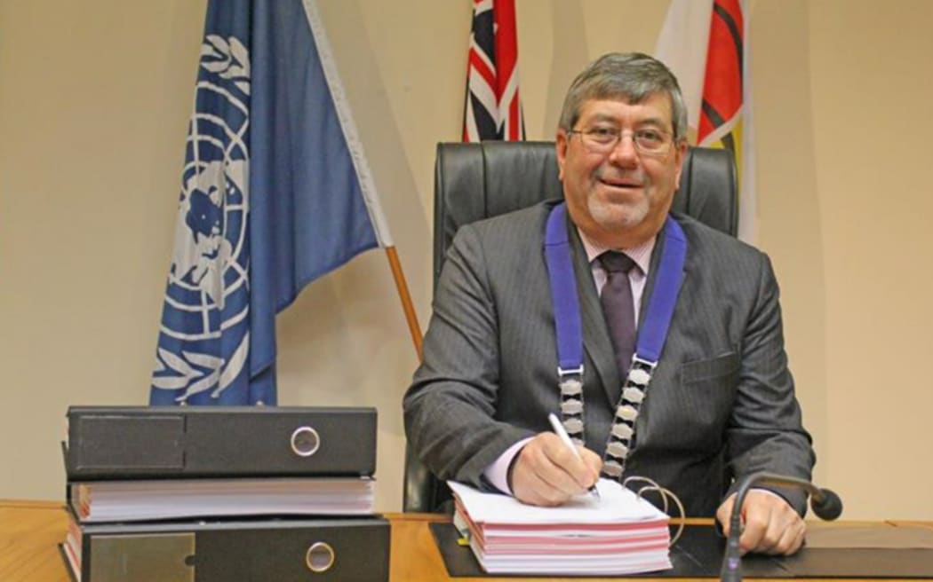 Current Waikato District Council Mayor Allan Sanson is encouraging Waikato constituents to take up the opportunity and nominate themselves in the local government elections before this Friday’s deadline.