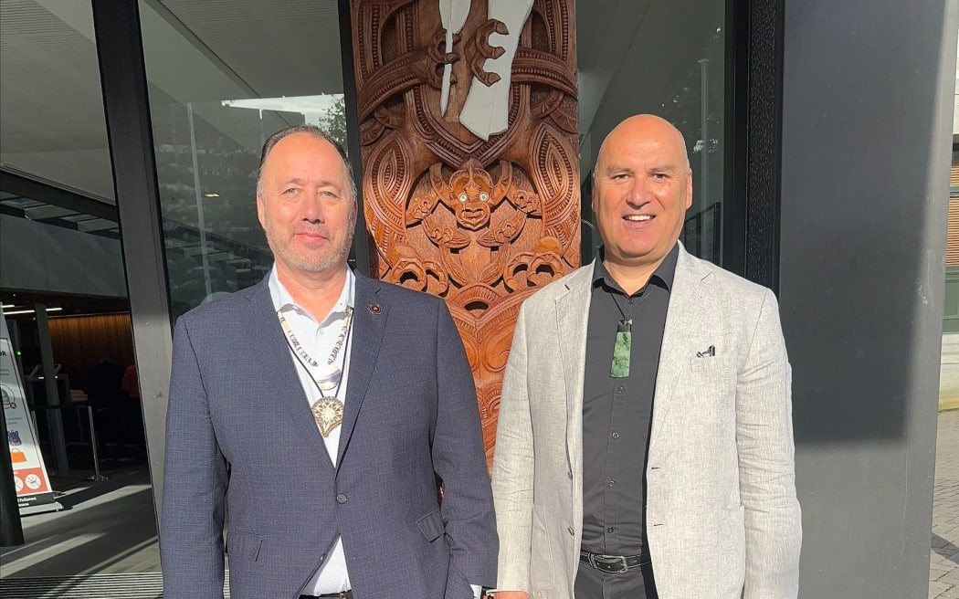 Chief Kirk Francis & Helmut Modlik