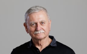 Peter Janssen with his new book, New Zealand Pubs.