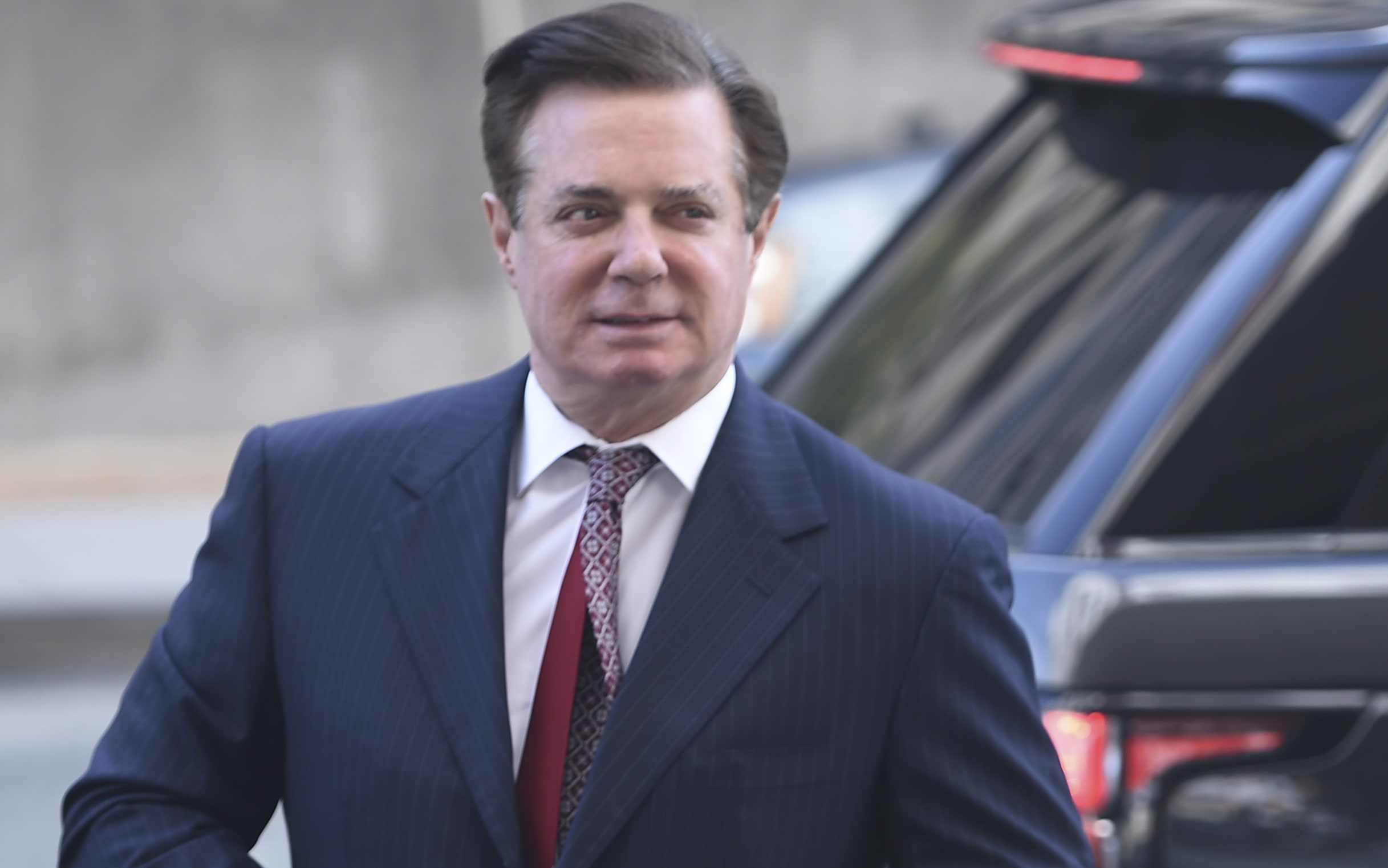 Paul Manafort arrives for a hearing at US District Court on June 15, 2018 in Washington, DC. (Photo by Brendan SMIALOWSKI / AFP)