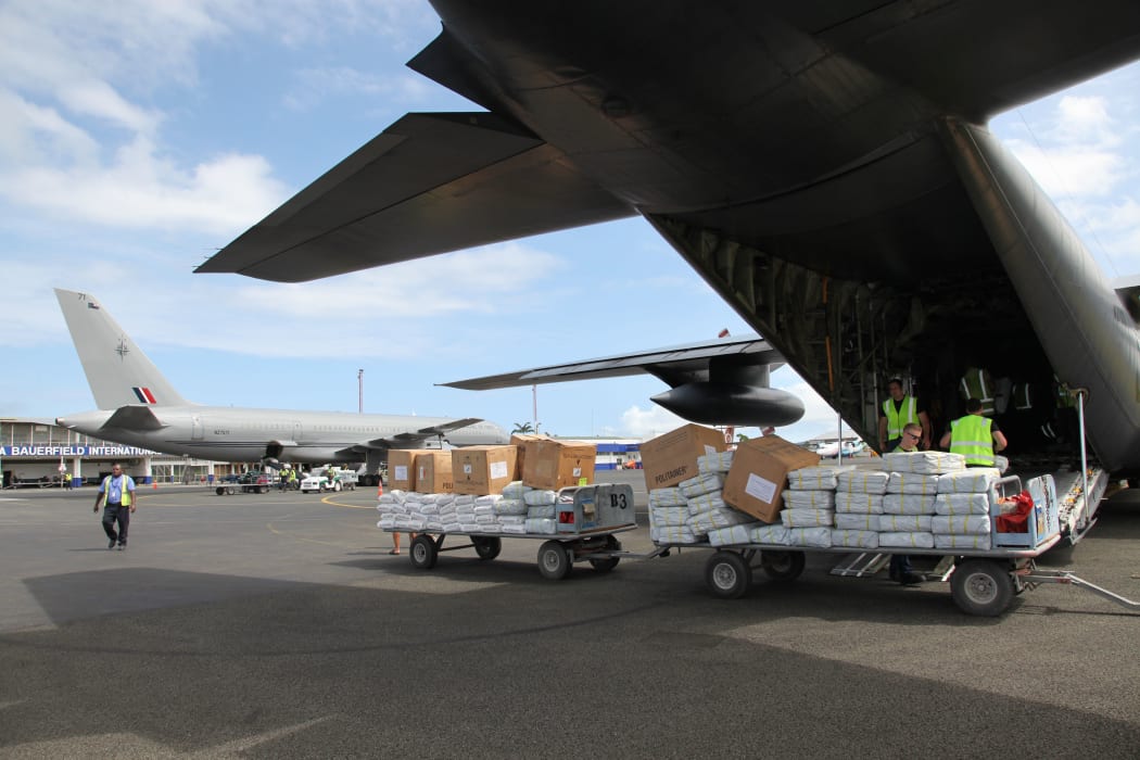 A transfer of aid for Ambae Island between a RNZAF Boeing 757 and a RNZAF C130 at Bauerfield Airport, Port Vila, Vanuatu, involving 11 tonnes of relief supplies for Ambae Island. The C130 proceeded on to Luganville.