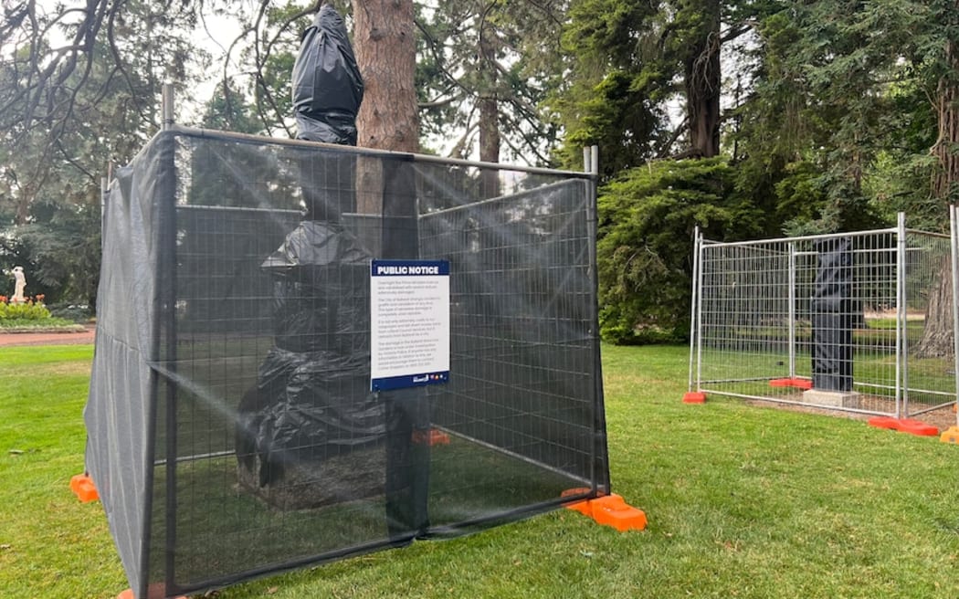 Sculptor Peter Nicholson says the attack is upsetting for the local community.