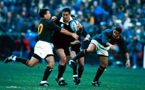 Frank Bunce in action during the final of the Rugby World Cup between the All Blacks and South Africa in 1995.