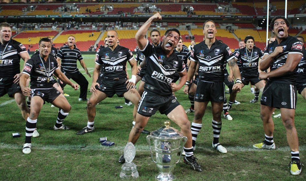 The Kiwis celebrate their 2008 World Cup win.