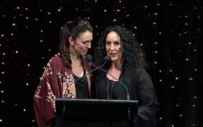 Jacinda Ardern and Moana Maniapoto present the Maioha Award at the 2017 APRA Silver Scrolls