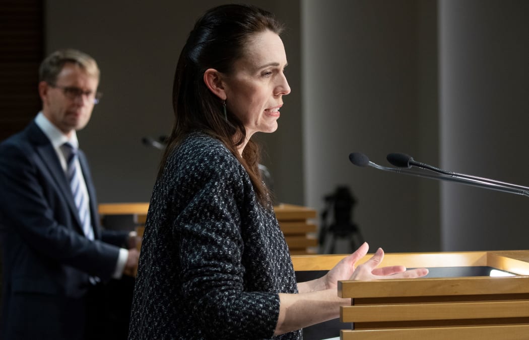 -POOL- Photo by Mark Mitchell: Prime Minister Jacinda Ardern arriving during the the post-Cabinet press conference with director general of health Dr Ashley Bloomfield at Parliament, Wellington. 04 October, 2021.