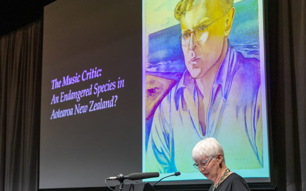 Music critic and commentator Elizabeth Kerr presents the 2024 Lilburn Lecture at the National Library of New Zealand, 1 November 2024.