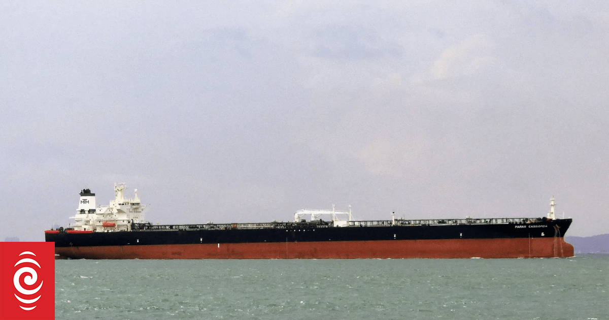 Tonga, Cook Islands false flags common among Russia's shadow fleet - Analyst