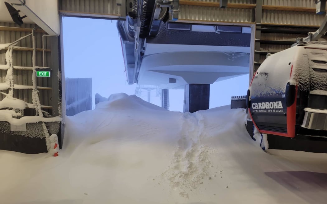 The chairlift at Cardrona was stopped by snow on Monday.
