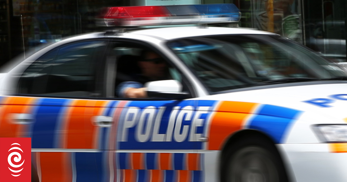 Central New Plymouth street closed by police