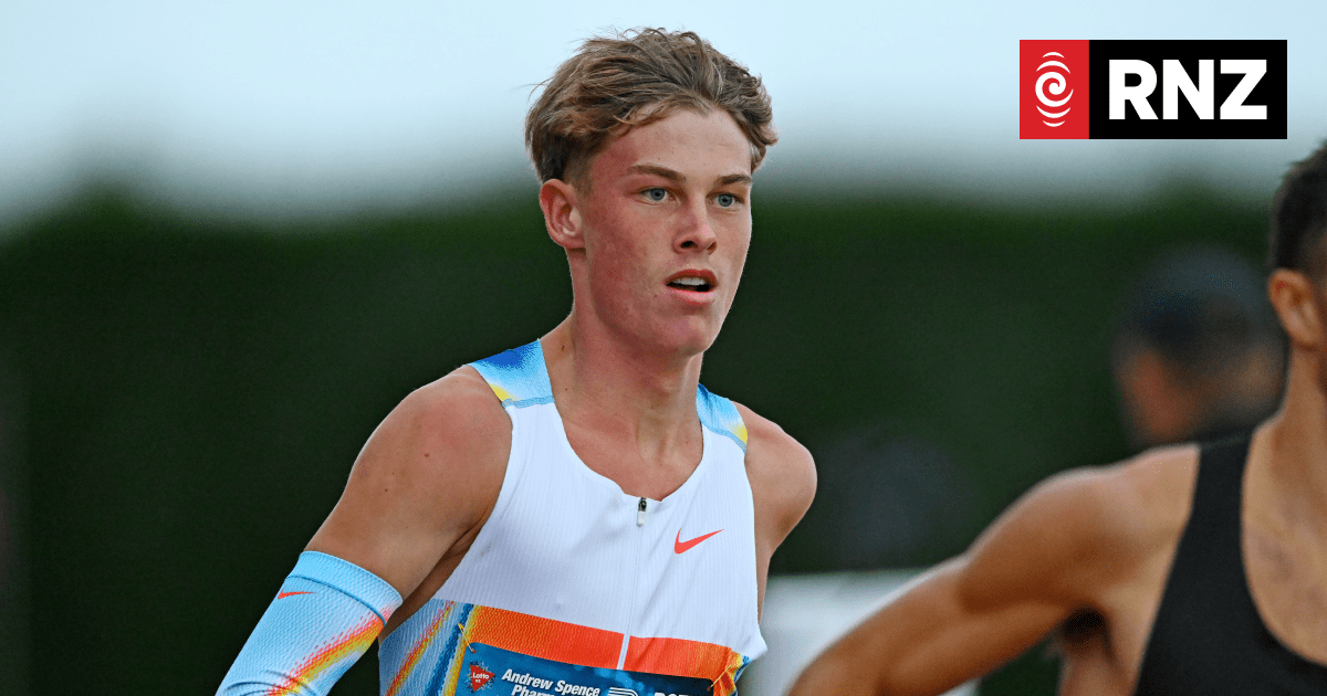 Teen athletics star Sam Ruthe smashes mile world record for his age