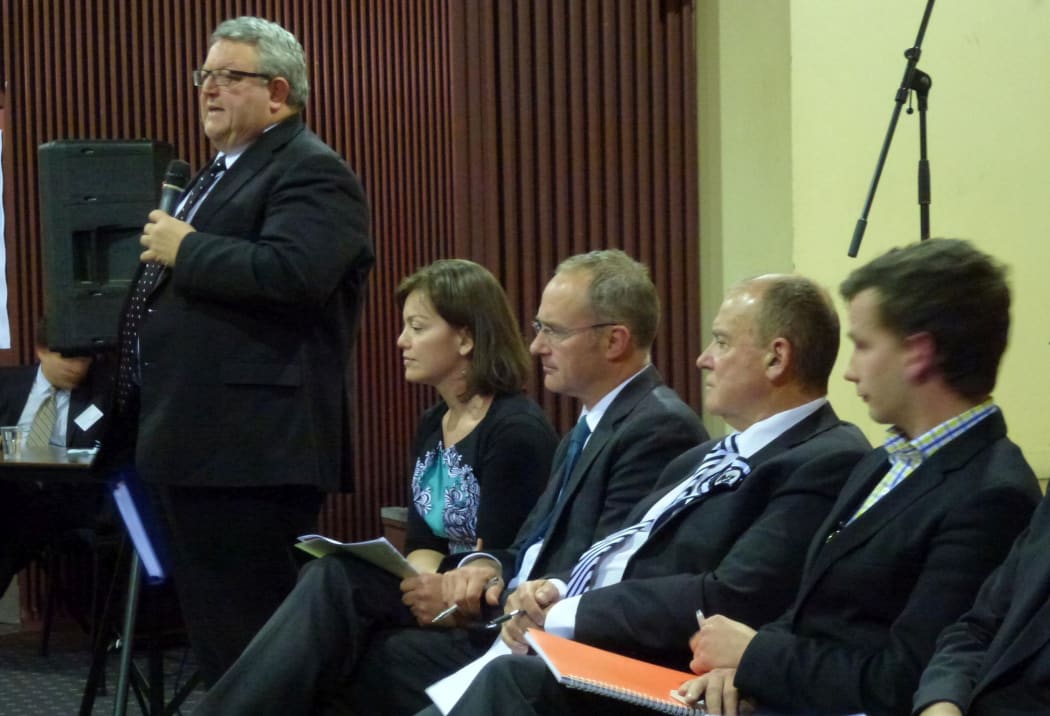 National's Gerry Brownlee, the Greens' Julie Anne Genter, Labour's Phil Twyford, Denis O'Rourke of NZ First and ACT's David Seymour tackle transport issues.