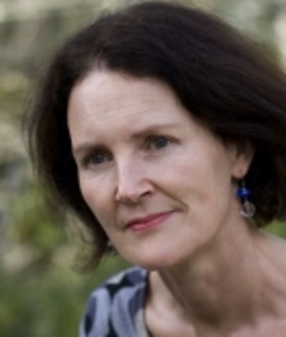 Eve de Castro Robinson