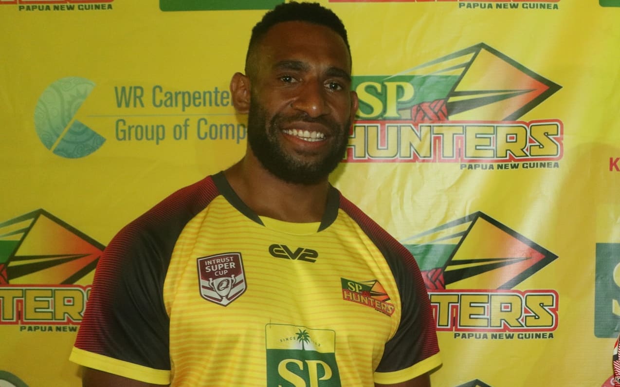 PNG Hunters captain Adex Wera (R) and vice-captain Moses Meninga (L).