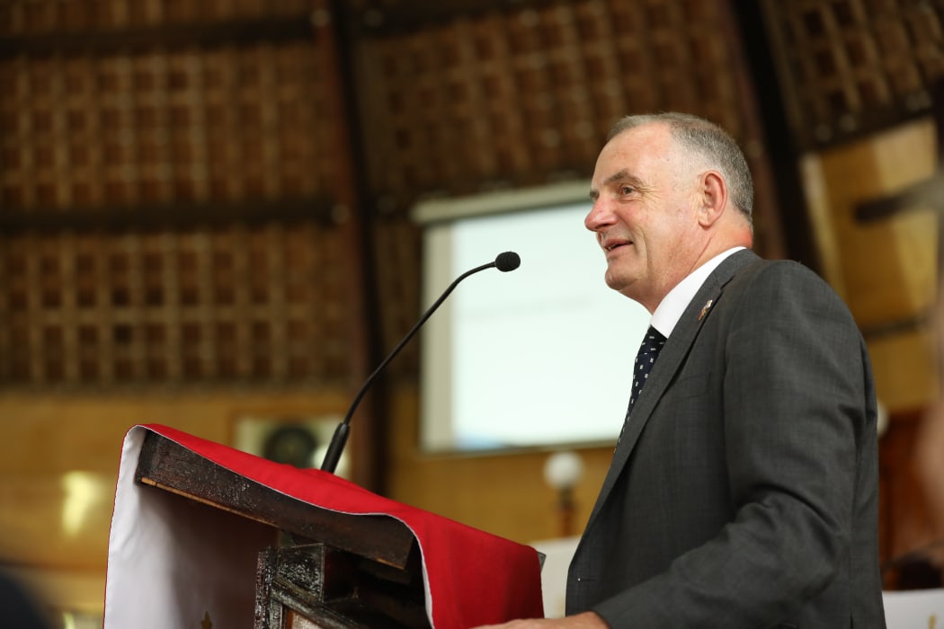 Speaker Trevor Mallard speaks to students at Tonga's Tupou College