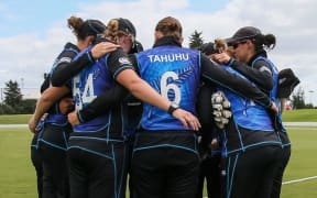 The White Ferns huddle before a match, 2016