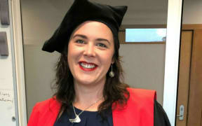 Dr Georgia Grant