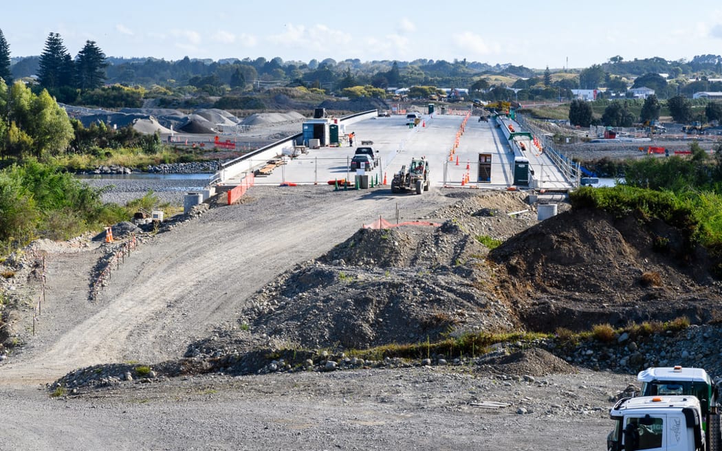Ōtaki Gorge Road site at SH1 with Bridges.