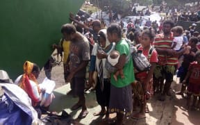 People beinPeople being evacuated from Ambae.