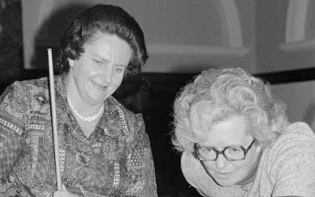 Labour MPs Dorothy Jelicich (left) and Mary Batchelor play pool in the Members' lounge in 1975