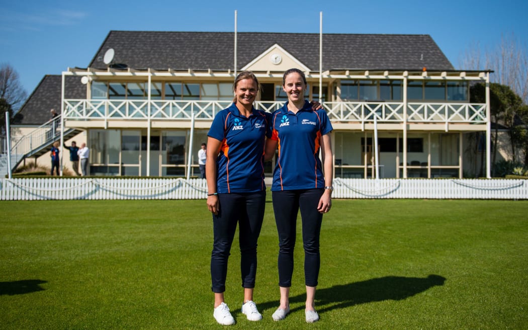 Suzie Bates (left) at the announcement that she will stand down as White Ferns Captain, with Amy Satterthwaite taking on the new role.