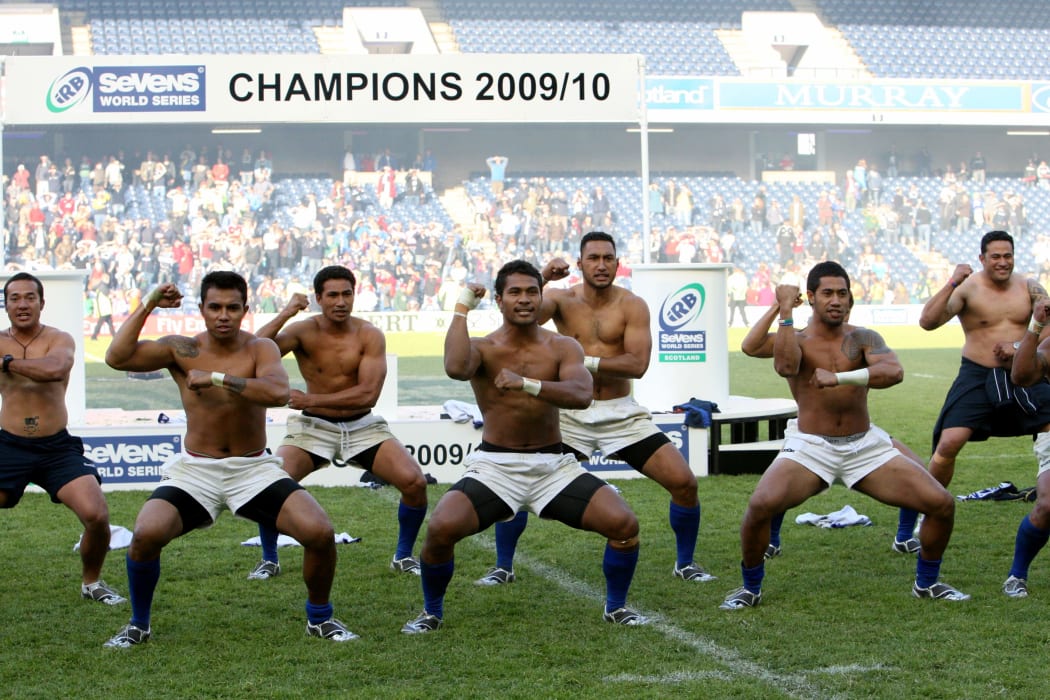 Samoa perform the Siva Tau after winning the Sevens World Series title in 2010.