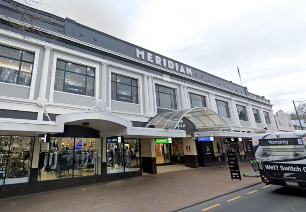 H&J Smith store at Meridian Mall, Dunedin.