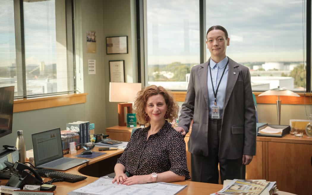Felicity Ward (Hannah Howard) & Edith Poor (Lizzie Moyle) in The Office Australia