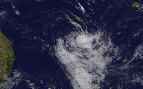 Cyclone Cook's position on the evening of Tuesday 11-04-2017.