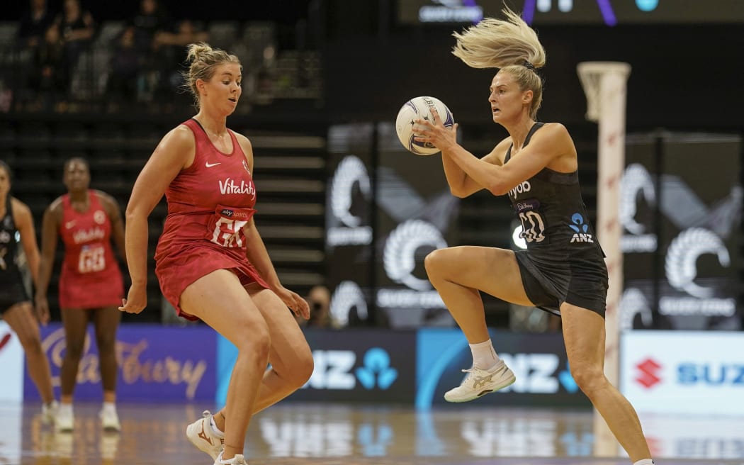 Silver Ferns Jane Watson. Cadbury Netball Series Taini Jamison Trophy, NZ Silver Ferns v England Roses, Claudelands Arena, Hamilton, New Zealand.