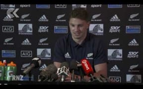 Beauden Barrett signs with the Blues