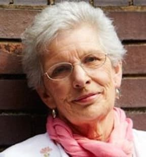 Diana Devlin