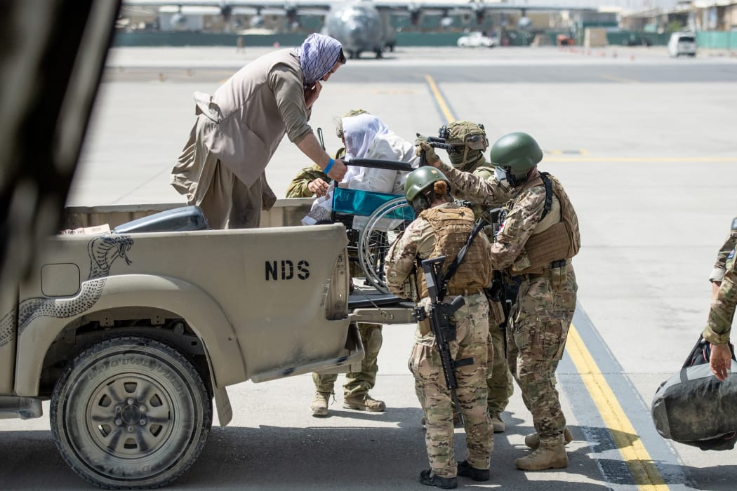 An RNZAF C130 landed in Kabul Afghanistan today and safely evacuated a number of New Zealanders and Australians.