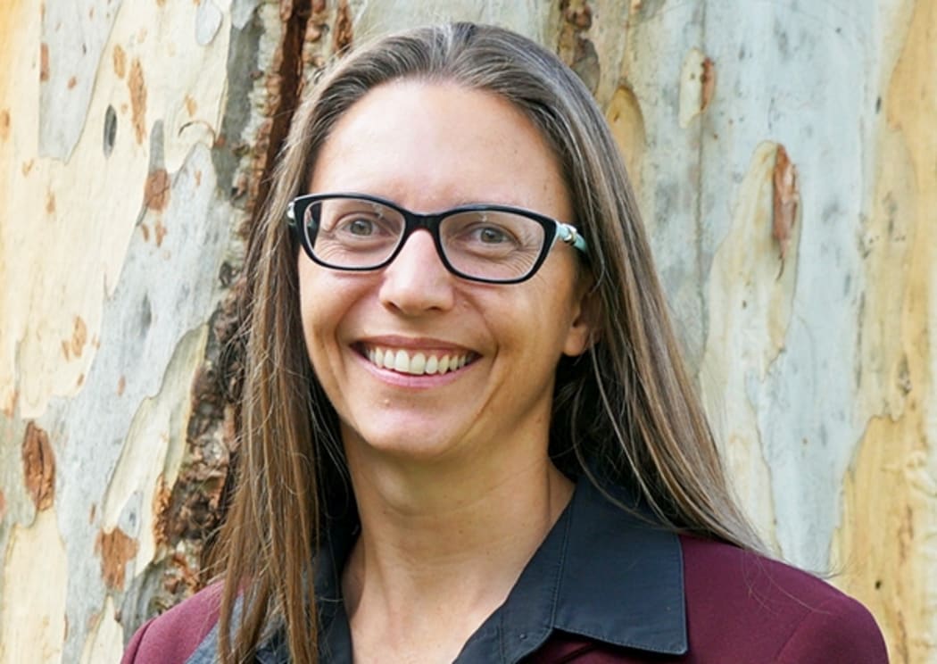 Dr Amanda Watson