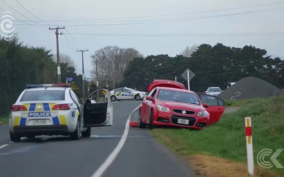 Gunman on the run after shooting at police: RNZ Checkpoint