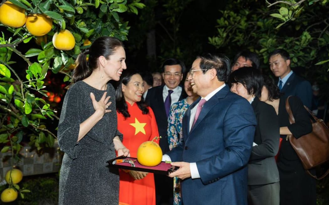 Prime Minister Jacinda Ardern and Vietnamese PM Pham Minh Chinh.