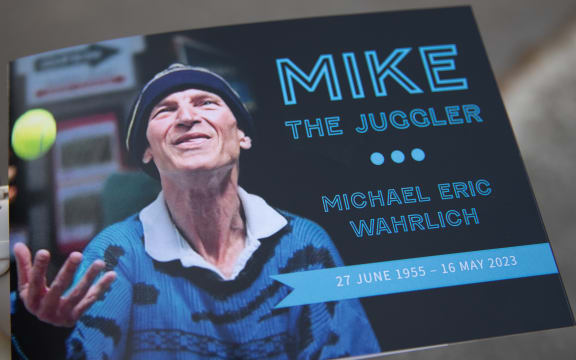 Mike the Juggler's funeral