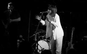 Aldous Harding live at San Fran February 2017