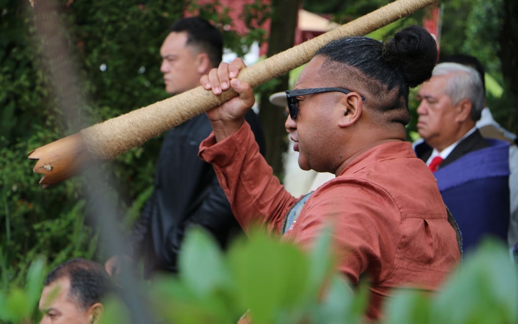 Ngāpuhi ope walk onto Tuurangawaewae Marae for hui-aa-motu