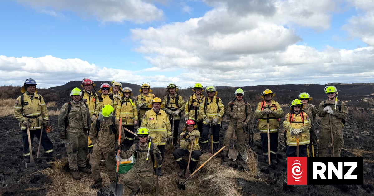 Waiouru fire remains at 3700ha as containment efforts continue
