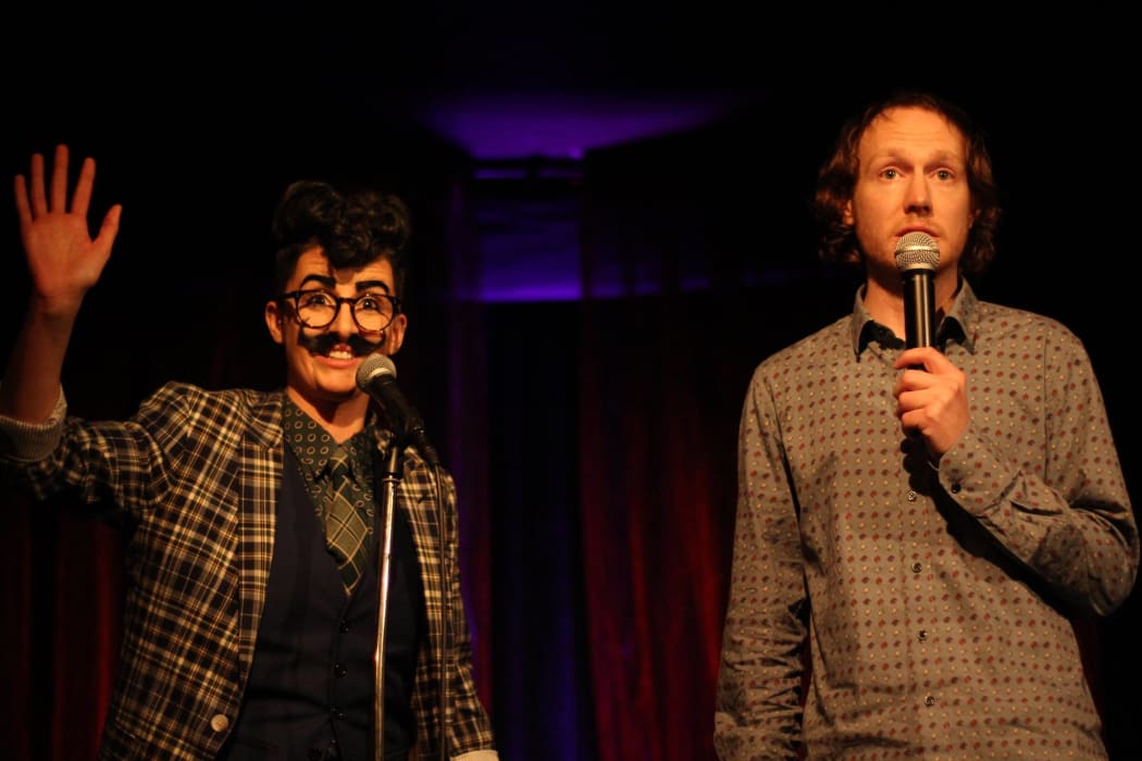 Hugo Grrrl and contestant