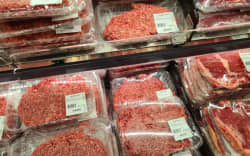 Pak’nSave’s fresh meat section with packed mince.