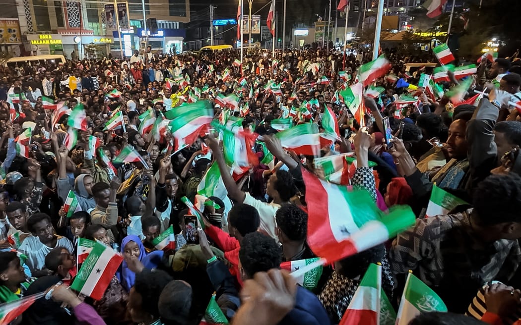 This aerial view shows residents waving Somaliland flags as they gather to celebrate Israel’s announcement recognising Somaliland’s statehood in downtown Hargeisa, on December 26, 2025. Somaliland's president on December 26, 2025 welcomed Israel's announcement that it was recognising its statehood and said the decision marked the beginning of a "strategic partnership".
Israeli Prime Minister Benjamin Netanyahu's office said earlier that the country formally recognised Somaliland, which declared independence from Somalia in 1991, as an "independent and sovereign state". (Photo by Farhan Aleli / AFP)