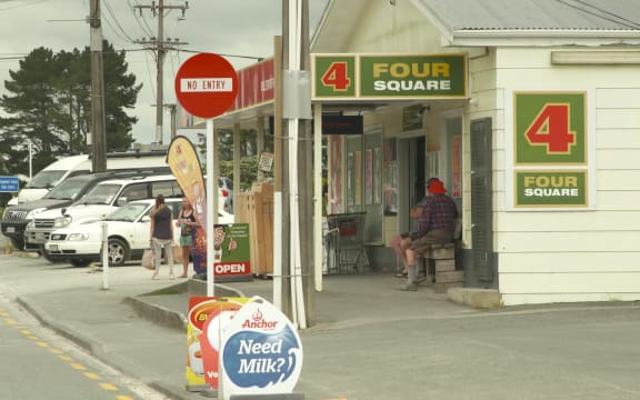 Quiet day in Mangawhai while the Auckland border remains in place.