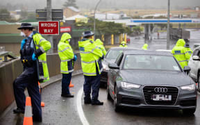 The police checkpoint at Mercer for Covid-19 border patrol in Auckland.