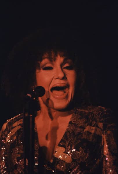 La chanteuse Cleo Laine en concert au Cafe Royal  à Londres
© Collection Christophel / Longhurst (Photo by Collection Christophel / Longhur / Collection ChristopheL via AFP)
