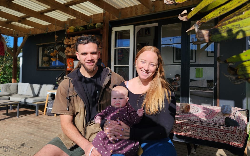 Jared and Rangimarie live in an off-grid tiny house near Hokianga Harbour