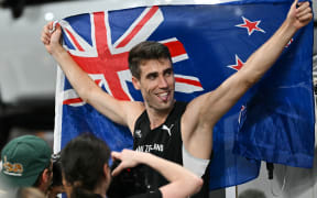 Gold medallist New Zealand's athlete Hamish Kerr celebrates after winning the men's high jump final during the World Athletics Championships in Tokyo on 16 September, 2025.