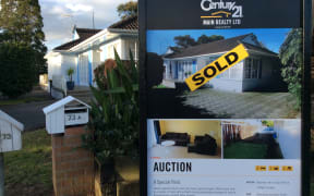 Real Estate sold sign